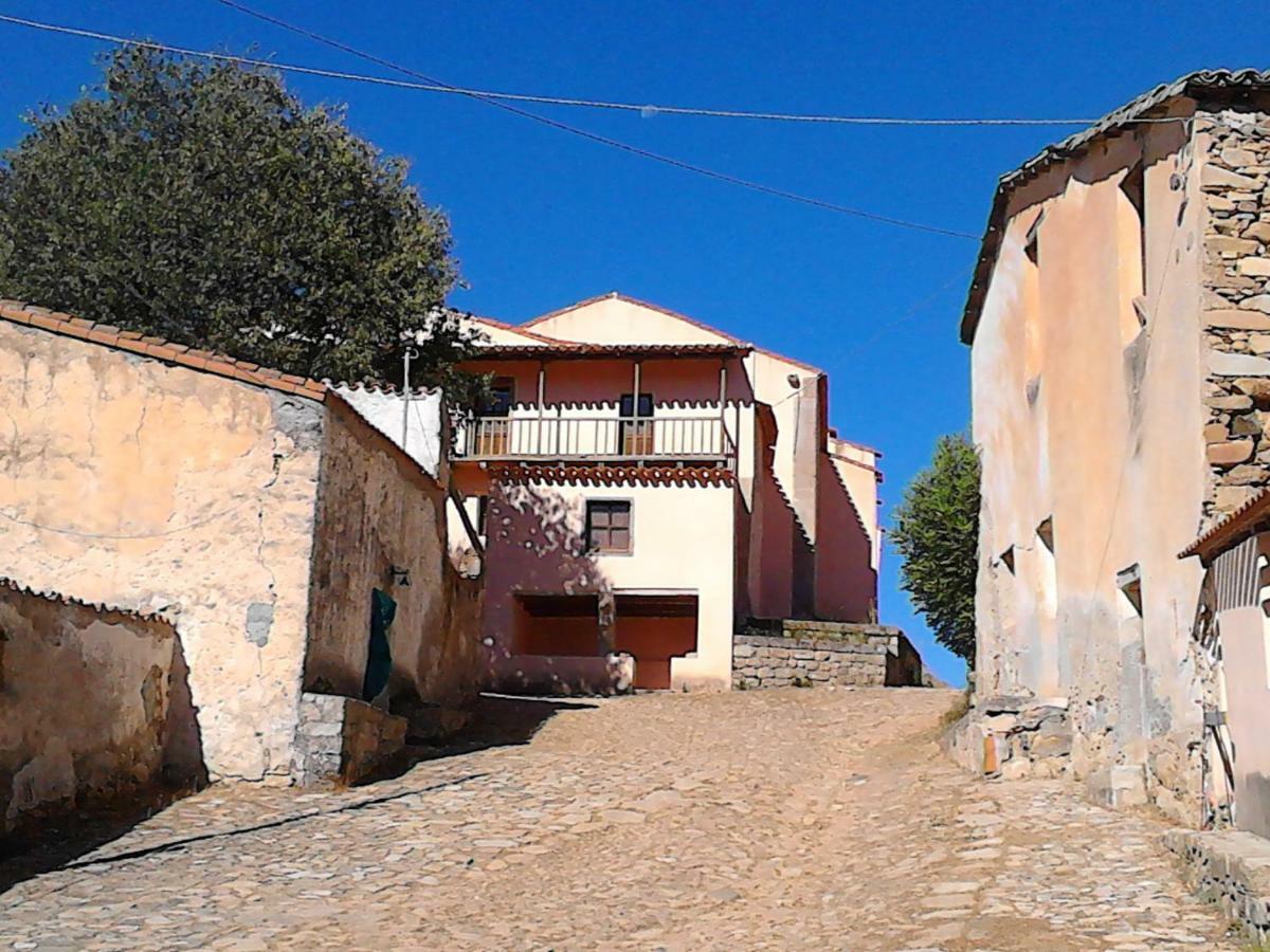 B&B I Menhir Sorgono Buitenkant foto